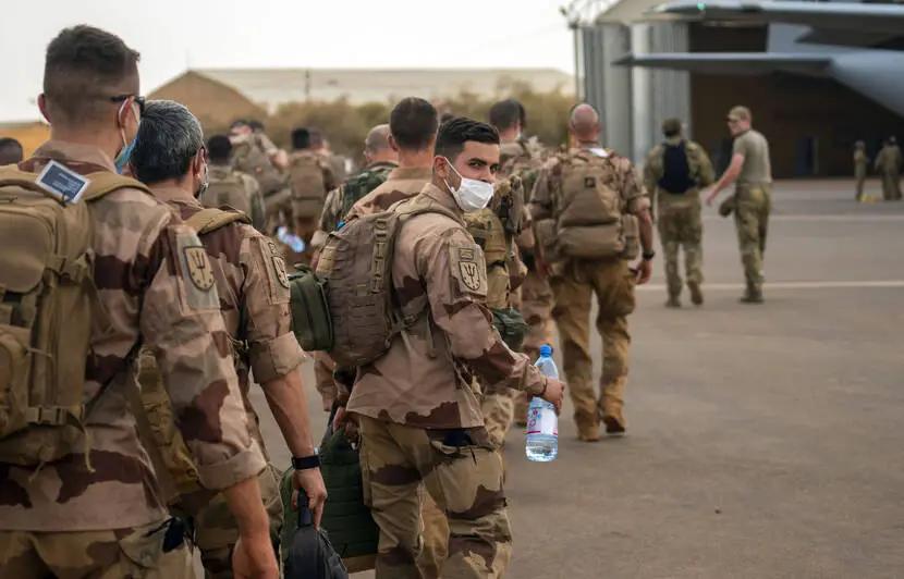 Barkhane : Enfin l’armée française doit quitter l&rsquo;Afrique !