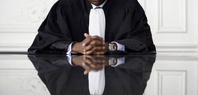avocat33.jpg