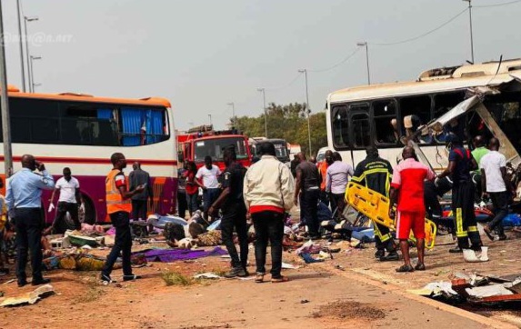 Drame : 14 morts et environ 73 blessés dans une collision entre deux autocars à Yamoussoukro