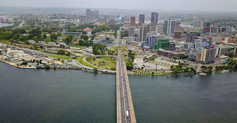 Côte d’Ivoire : Chavirement d’un bateau de fortune avec 110 passagers non loin du pont Félix Houphouët-Boigny