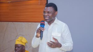 Djogbénou nommes les présidents de 15 commissions techniques permanentes (liste)