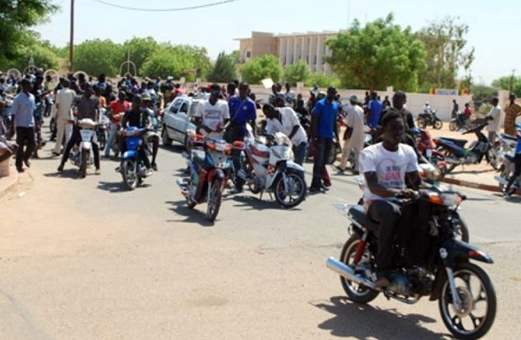 motos_a_dakar.png