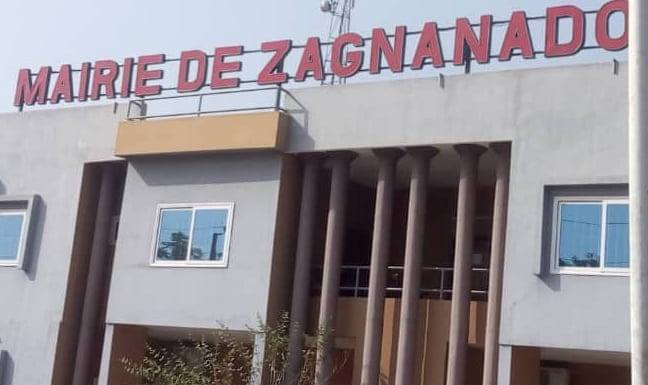 mairie_de_zagnanado_jpg_ok.jpg