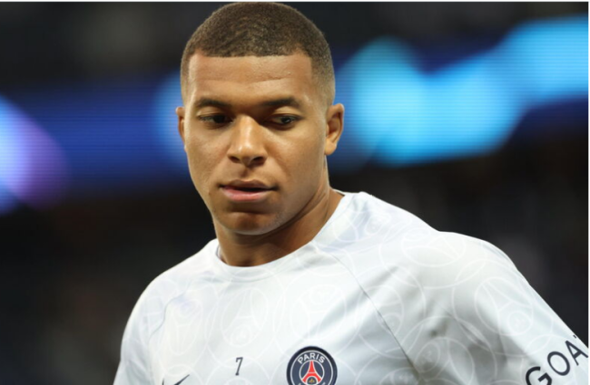 mbappe_25-03519.png