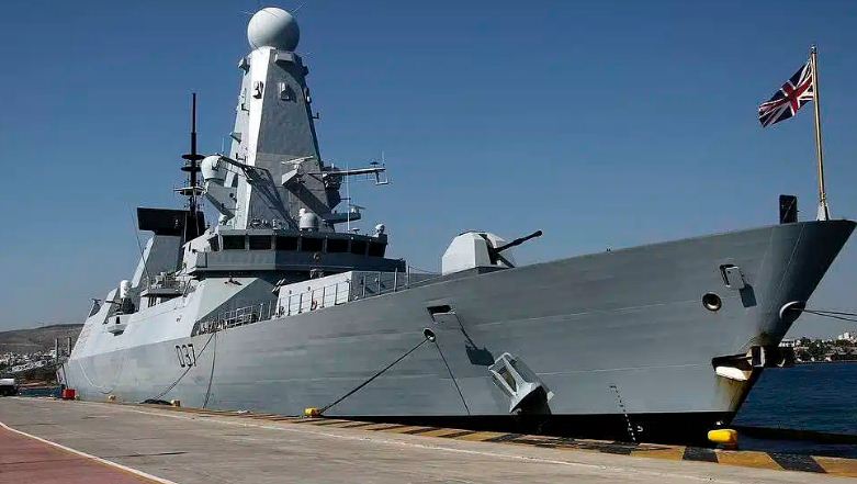 navire_de_guerre.jpg