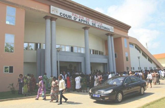cour_d_appel_de_cotonou.jpg