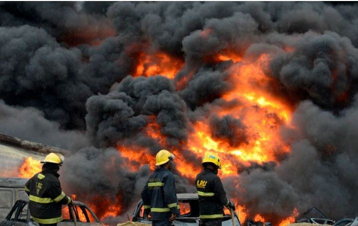 incendie_raffinerie.jpg