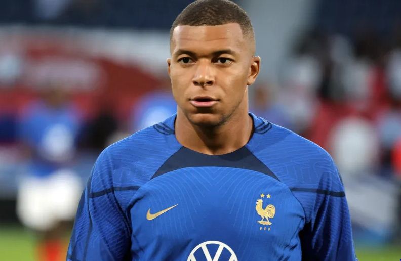 mbappe40.jpg