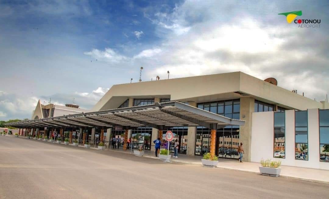 aeroport_de_cotonou-2.jpg