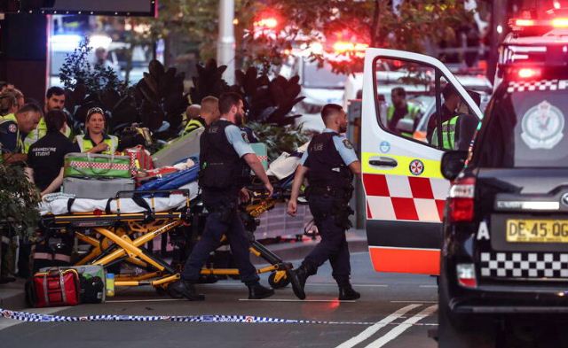Drame : une attaque au couteau fait au moins six morts dont un bébé de 9 mois qui a perdu sa mère en Australie