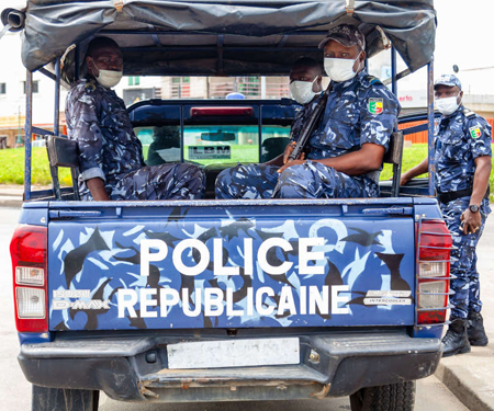 police_40-23.jpg