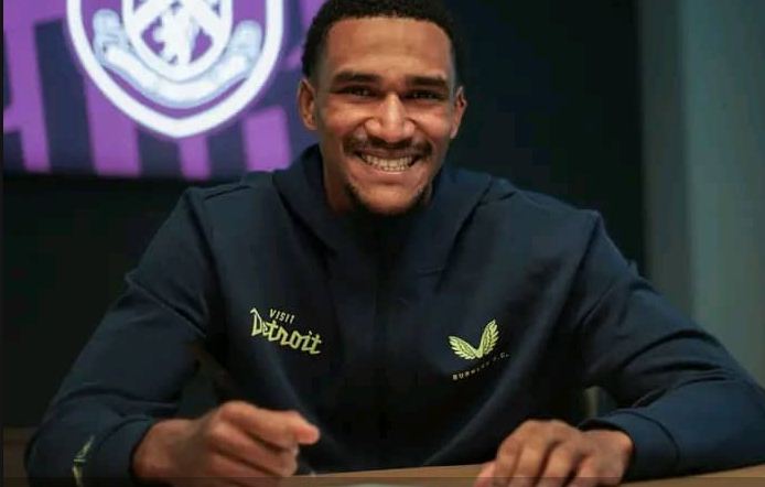 Mercato : l&rsquo;attaquant béninois Andréas Hountondji rejoint Burnley en Angleterre