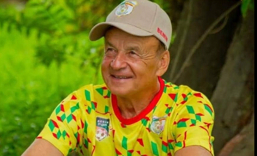 gernot_rohr_001-6.gif
