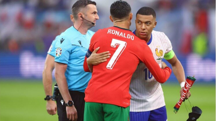 cr7_et_mbappe.png
