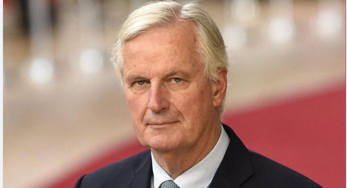 Macron nomme Michel Barnier Premier ministre après deux mois de consultations