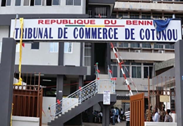 tribunal_de_commerce-2.jpg