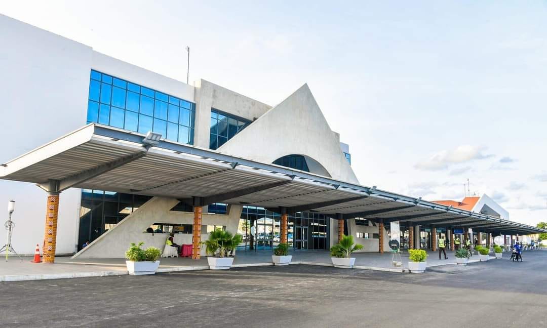 aeroport_de_cotonou-3.jpg