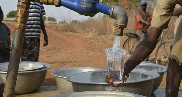 0651650001702492586.jpg