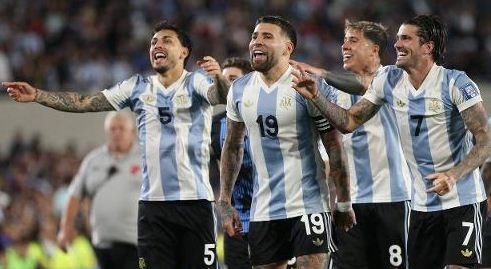 Eliminatoires Mondial 2026 : l’Argentine massacre le Brésil