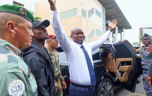 Gabon : Plus de 20 candidatures et un grand absent enregistrés pour la présidentielle du 12 avril