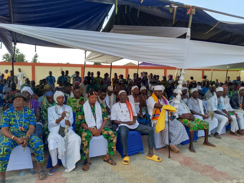 Jeunes, sages et notables