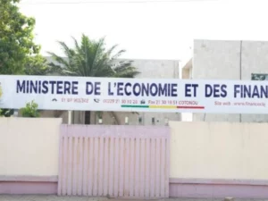 Bénin : le gouvernement lance une opération de régularisation des avancements des agents de l’État