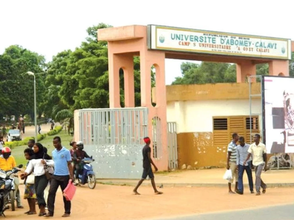 Bénin : 63 bus neufs pour relancer le transport universitaire, ce qui change