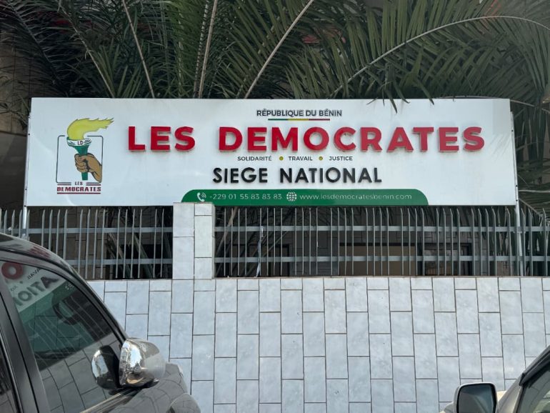 Les Démocrates