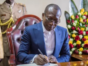 Sénat : une première nomination de Patrice Talon