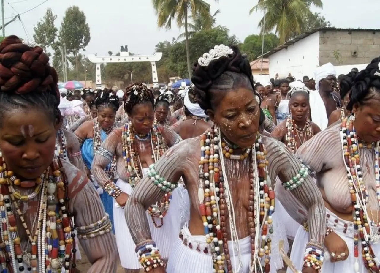 Bénin : Talon dissout les agences de sauvegarde de la culture Adja-Tado et 3 autres 