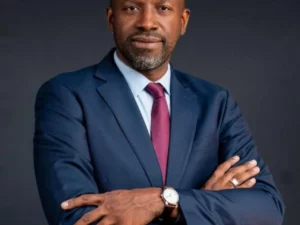 Bénin : les raisons de la nomination du ministre Yassine Latoundji à la culture et au patrimoine