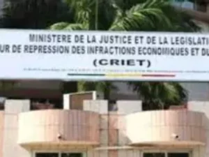 Bénin : il publie des photos de son enseignante sur Tiktok et se retrouve devant la CRIET