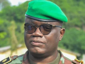 Bénin : environ 1500 sous-officiers des forces armées promus aux grades supérieurs (liste)