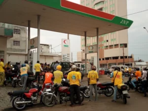 Abomey-Calavi : pénurie de carburant persistante dans les stations-service