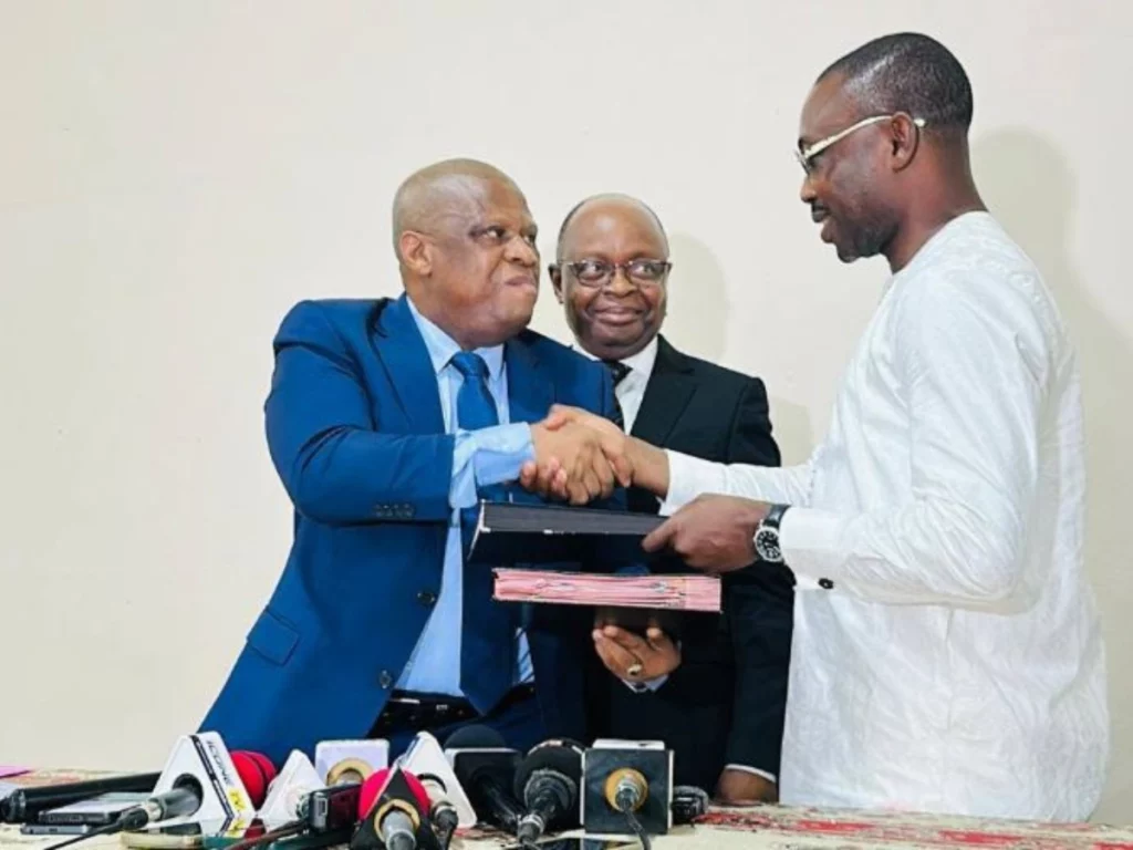 Décentralisation au Bénin : Laurent Zomaï prend les rênes de la préfecture du Zou