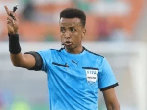 Coupe du monde : l’arbitre somalien refoulé des États-Unis va toucher toutes ses primes