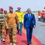 Burkina Faso : le président Romuald Wadagni reçu avec les honneurs par le capitaine Ibrahim Traoré
