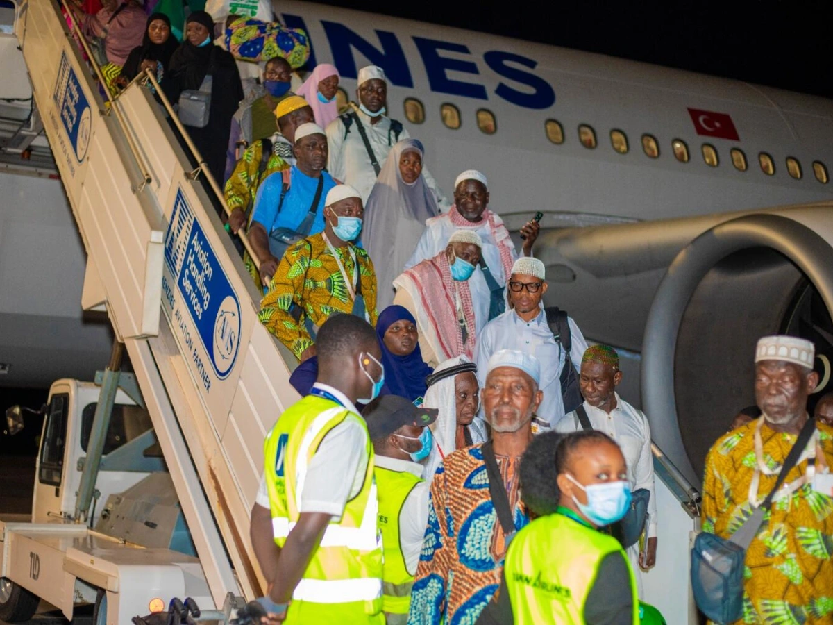 Hadj 2026 : les premiers pèlerins béninois de retour au pays