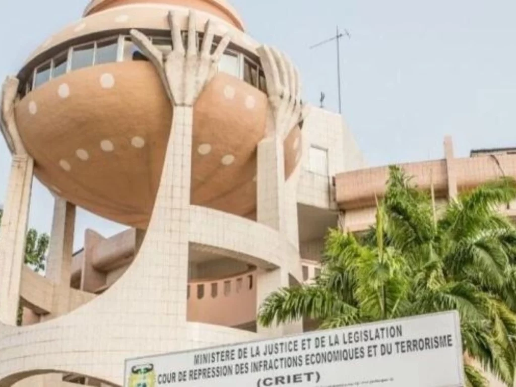 Bénin : deux femmes devant la Criet pour affaire d’images intimes diffusées sur les réseaux sociaux