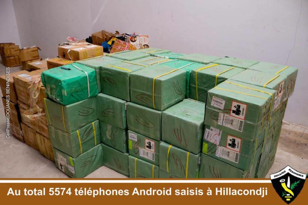 Bénin : la douane saisit 5574 téléphones Android à Hillacondji