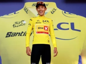 Tour de France 2026 : le maillot jaune change d&rsquo;épaule après la 4è étape (classement)