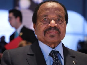Cameroun : après 74 jours d’absence, Paul Biya effectue son retour au pays