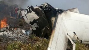 Crash d’avion au Congo : 12 corps calcinés retrouvés après le drame