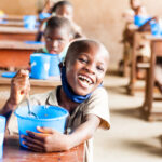 Cantines scolaires au Bénin : le gouvernement annonce l&rsquo;augmentation du taux de couverture dès la rentrée prochaine