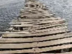 Bénin : à Sèmè-Podji, le danger guette les usagers du pont Sèkandji-Tchonvi
