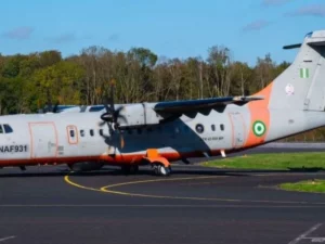 Nigeria : un avion militaire s’écrase dans le sud du pays avec 32 passagers