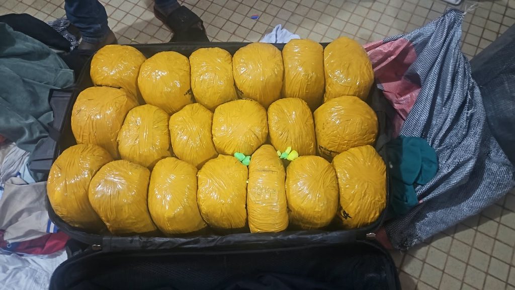 Bénin : la douane saisit 862 000 comprimés de diazékin-5 et 640 boulettes de produits stupéfiants