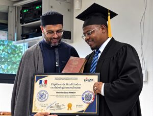 El Hadj MONSIA obtient son diplôme de fin d’études en théologie musulmane